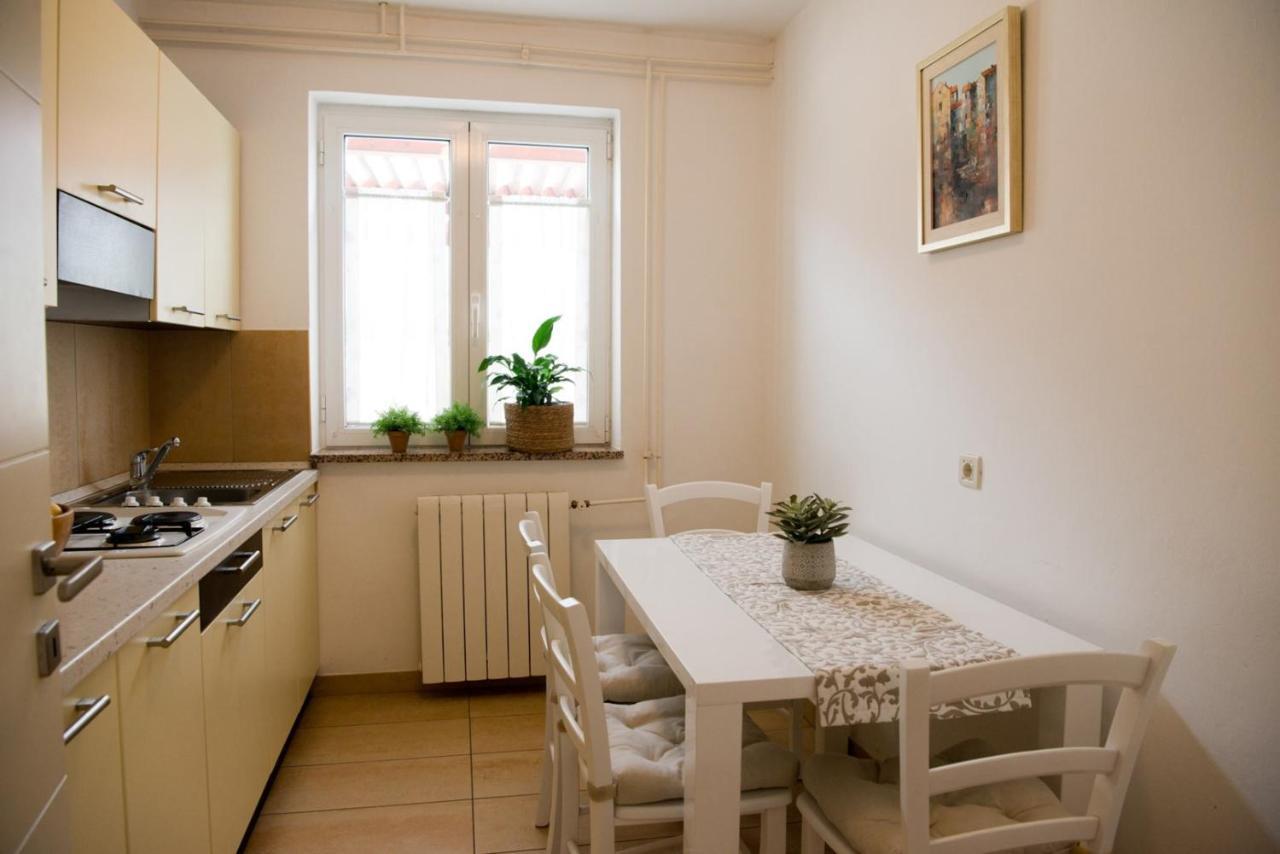 Apartments Sandra Poreč Extérieur photo